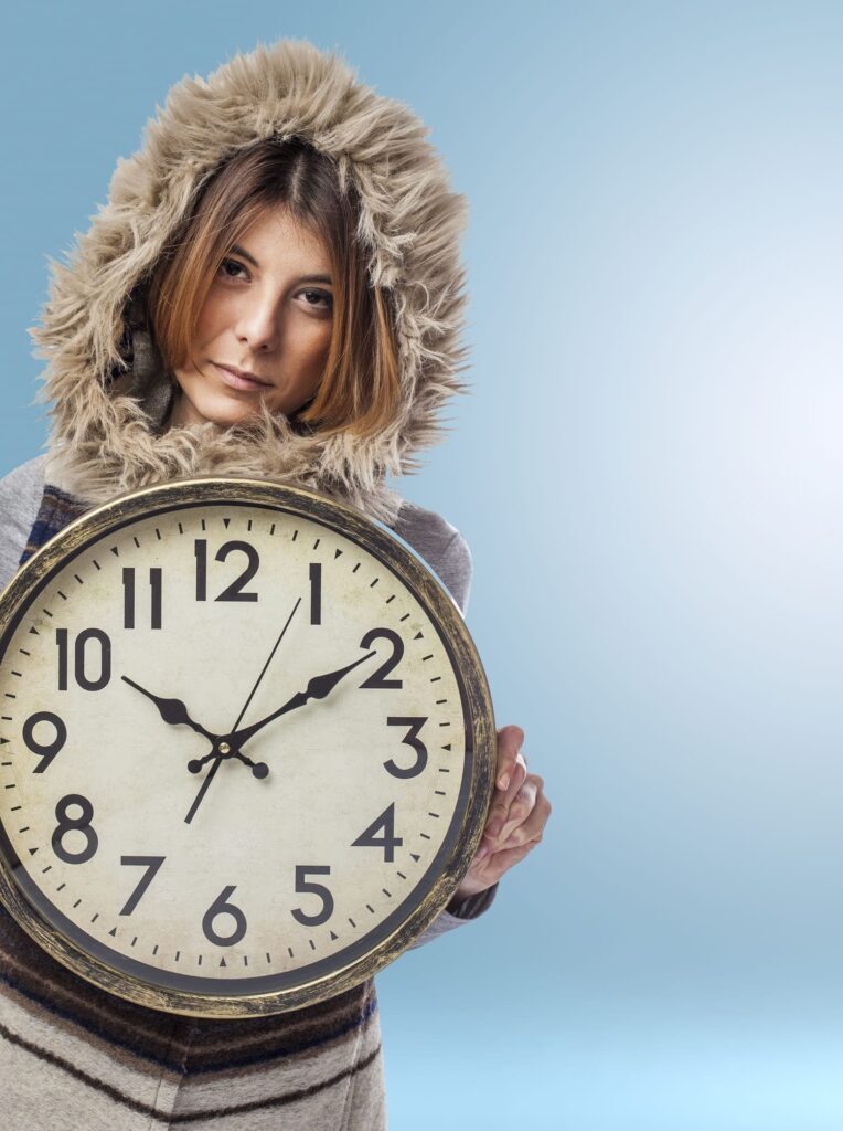 looking-female-clock