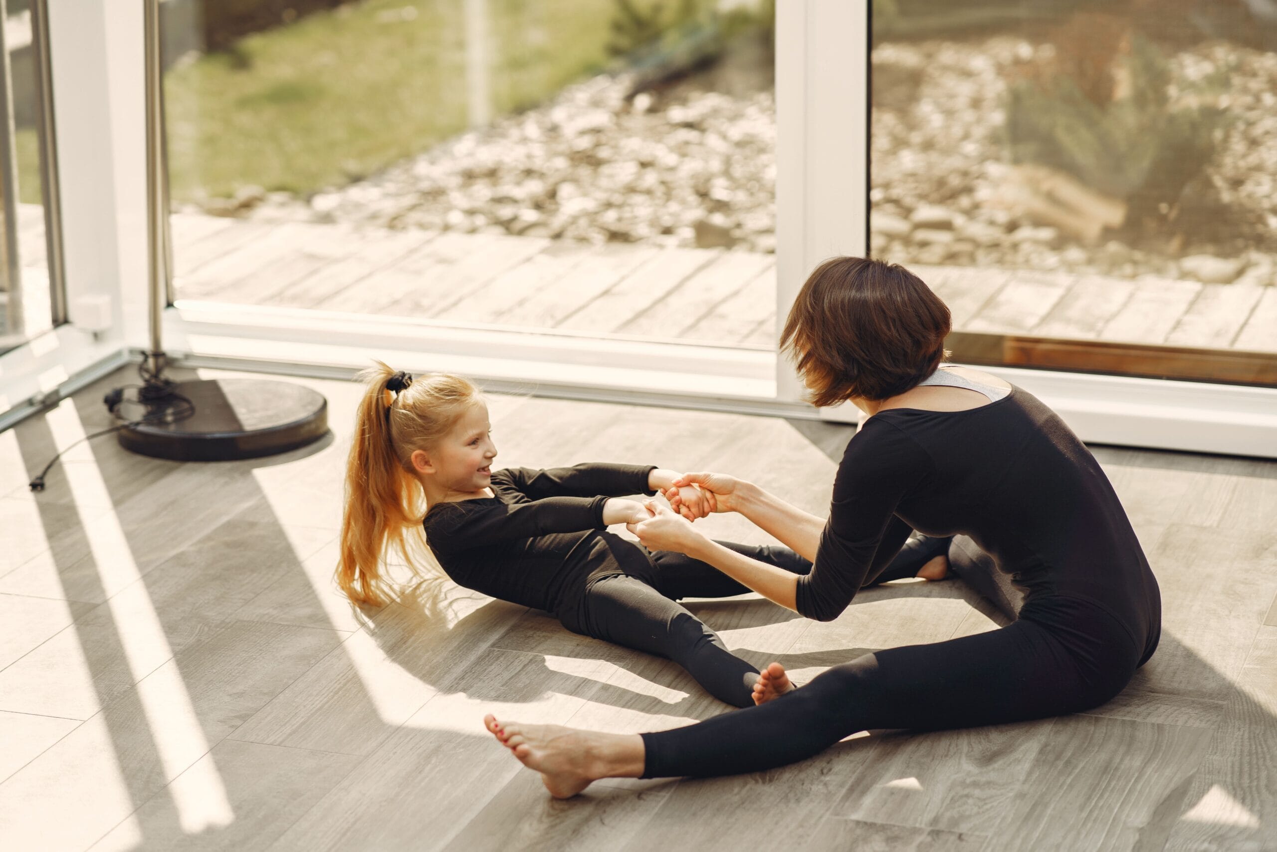 woman-with-daughter